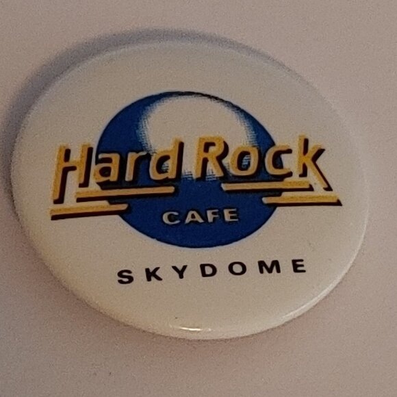 Vintage Hard Rock Cafe Skydome Pin/Button - Picture 1 of 2